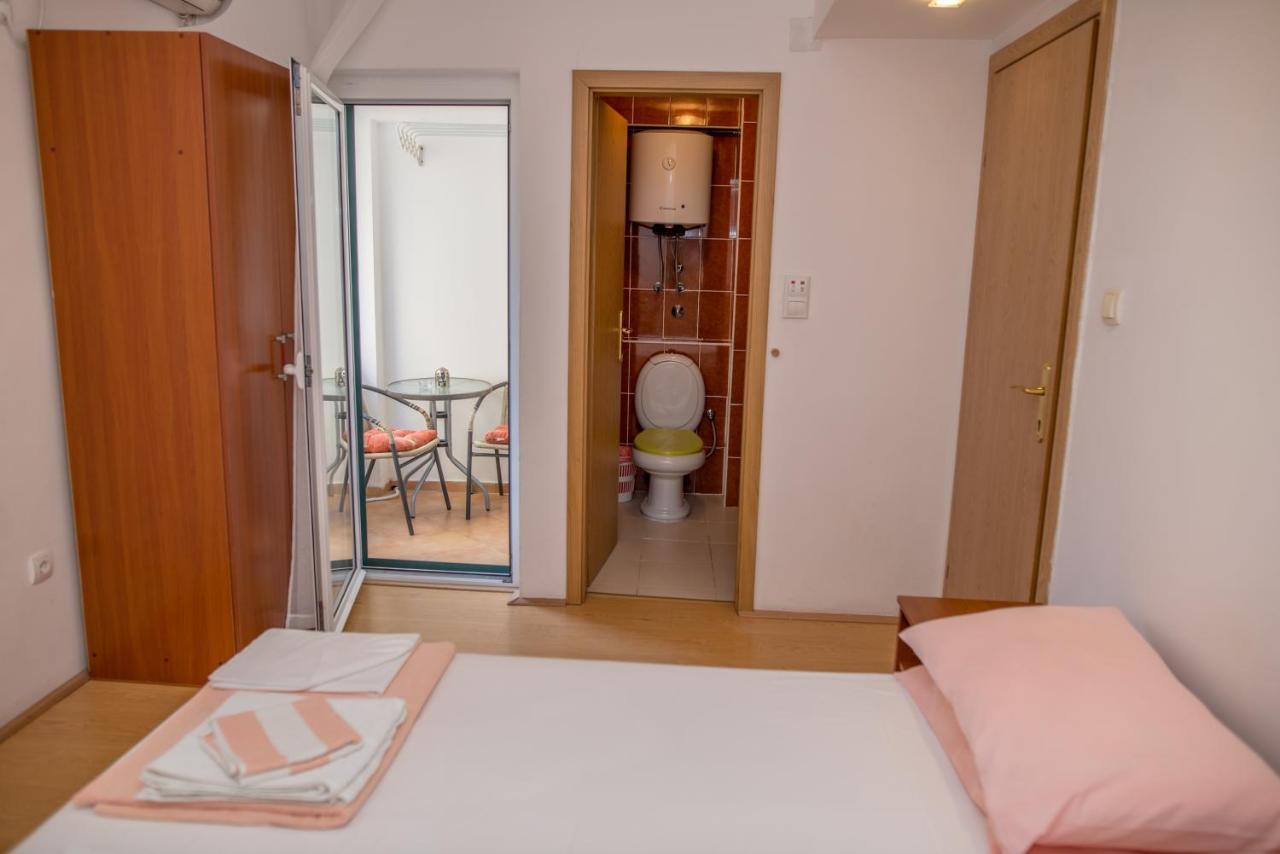 Apartman Zenta Petrovac Exterior foto
